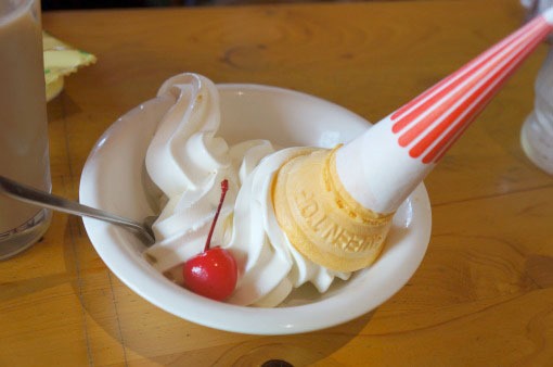 komedasoftcream_2_sh