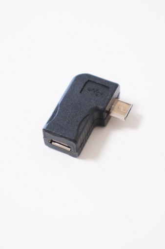 microUSB_L_plugReview_9_sh