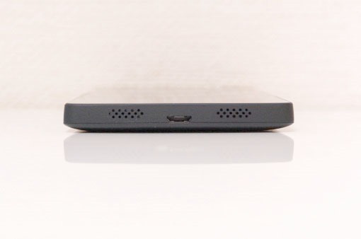 Nexus5Unboxing_13_sh_revied