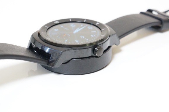 LGGWatchRReview_57_sh