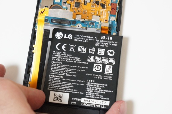 Nexus5_ReplaceBattery_23_sh
