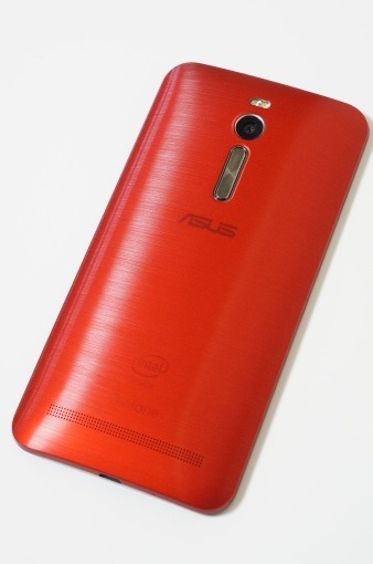 Zenfone2Review_35_sh.jpg