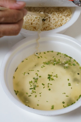 Kanmen_oh_taiwanese_instant_cup_noodle_1_sh