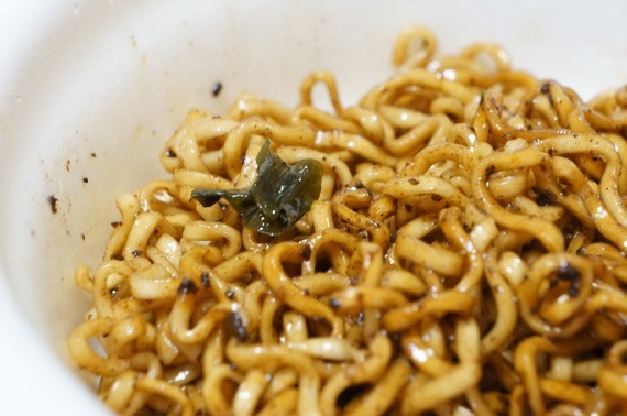 Kanmen_oh_taiwanese_instant_cup_noodle_26_sh