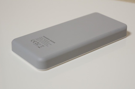 EasyAcc_powerbank_10000cs_13_sh