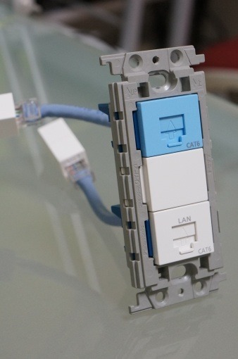 how_to_connect_super_flat_lan_cable_to_guttosu_22_sh