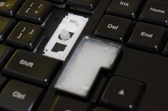 broken_keyboard_1