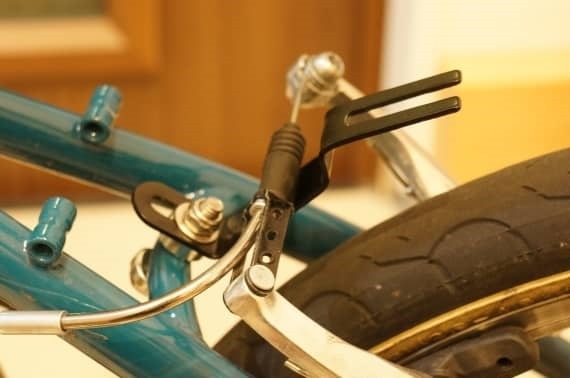 retractable_mad_guard_for_folding_bike_1_sh